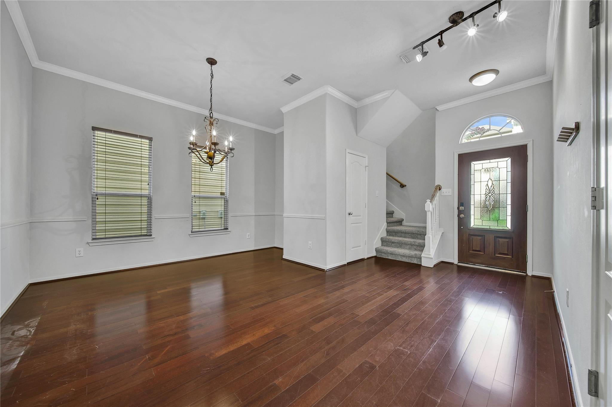 2618 Shady Acres Court