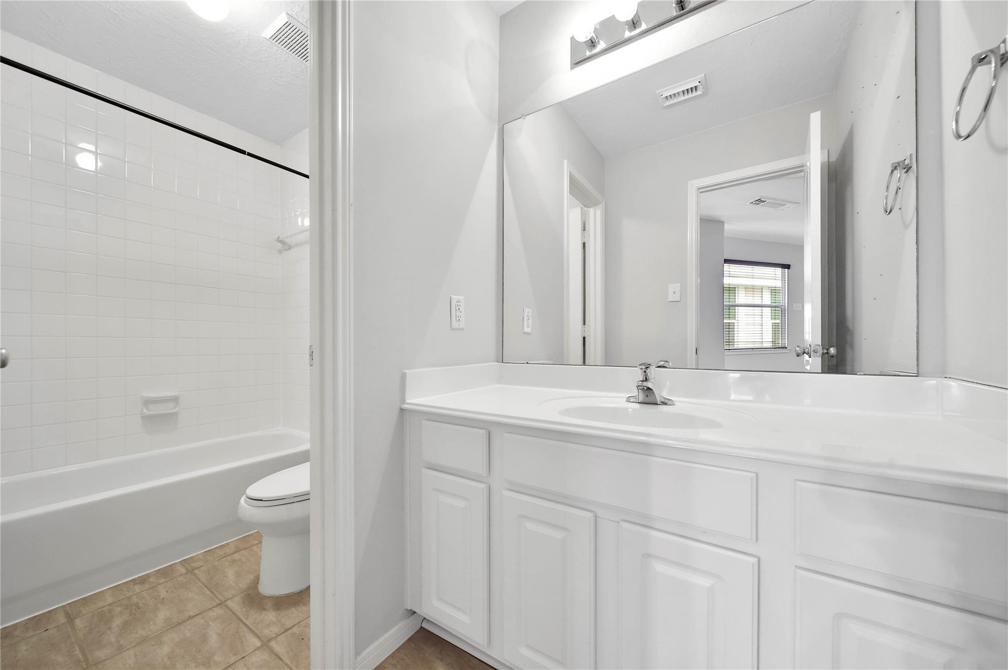 2618 Shady Acres Court