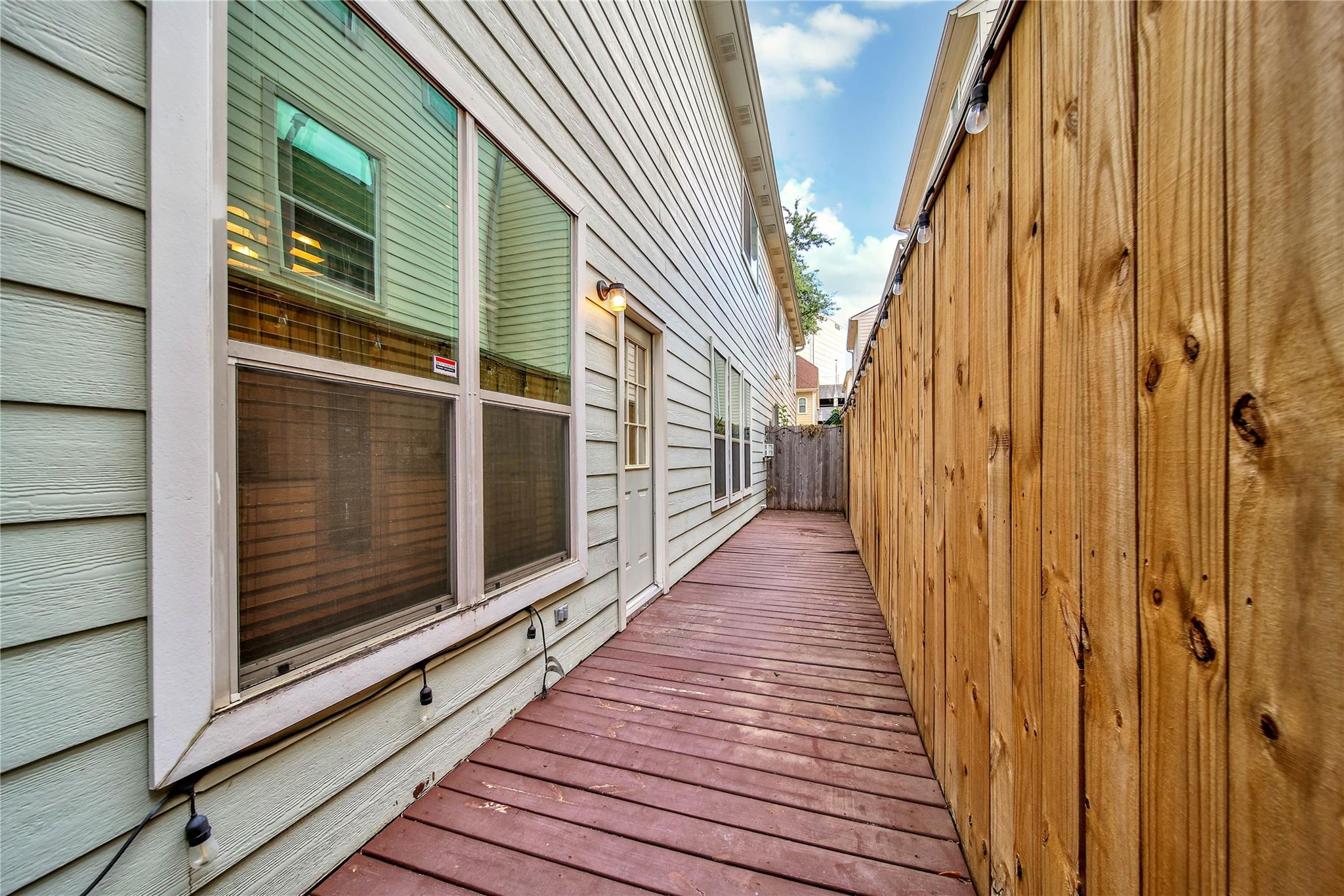 2618 Shady Acres Court