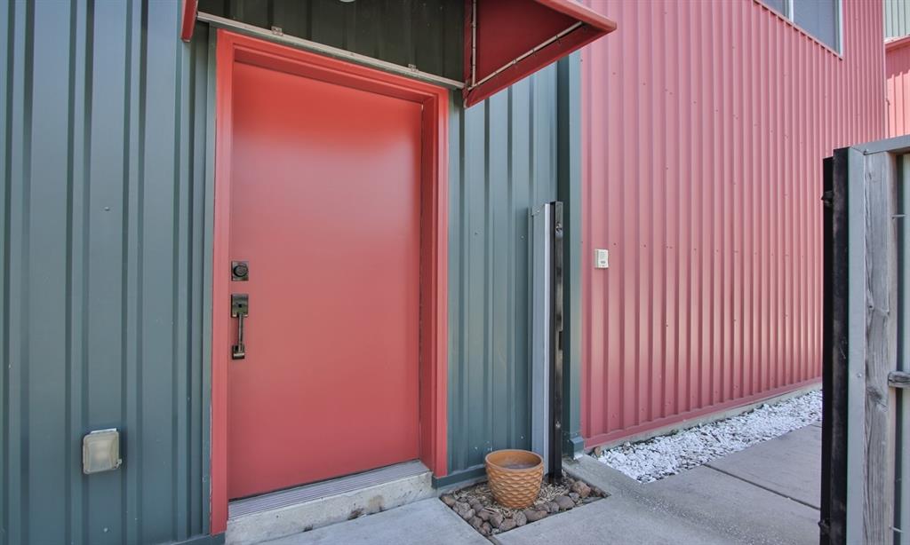 3036 Commerce Street