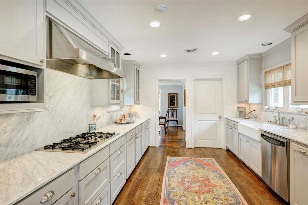 5646 Candlewood Drive