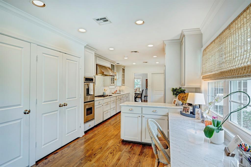 5646 Candlewood Drive