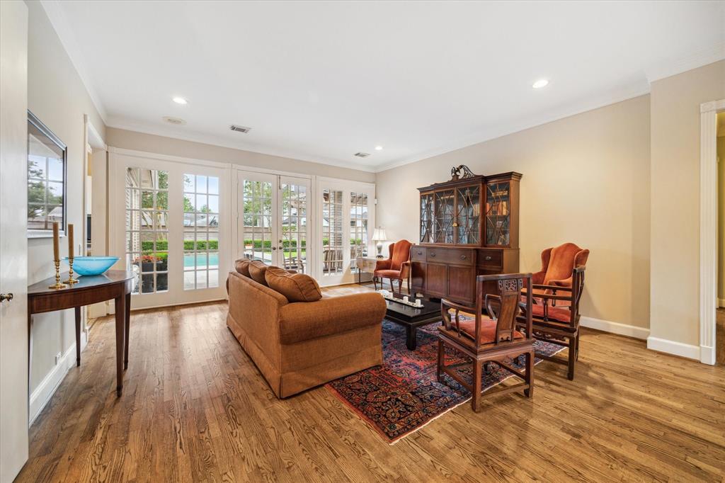 11 Wild Oak Circle