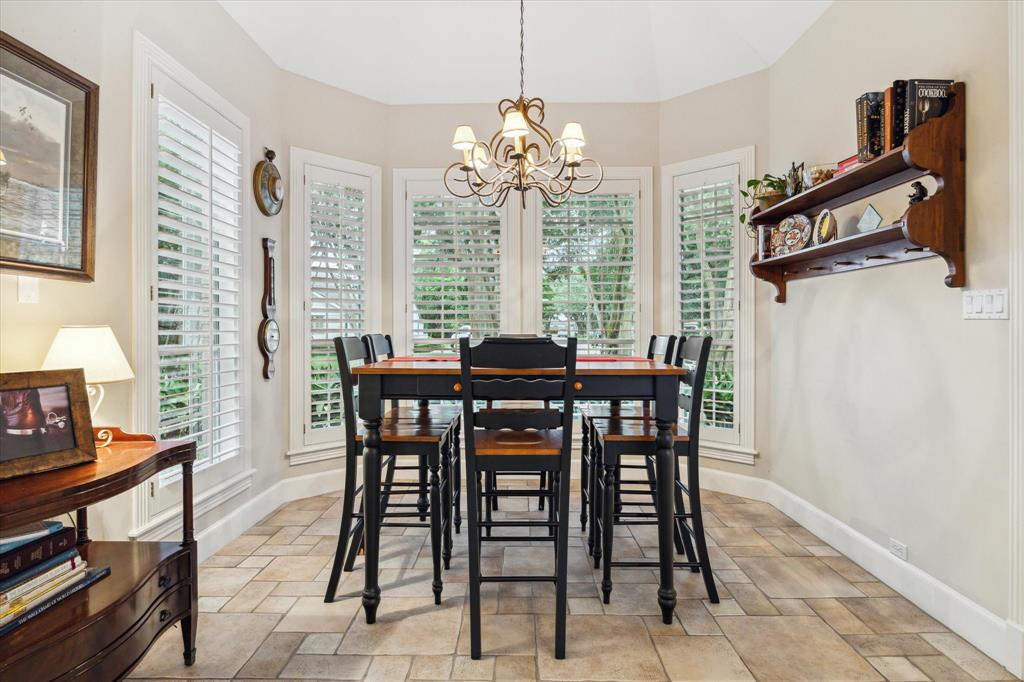 11 Wild Oak Circle
