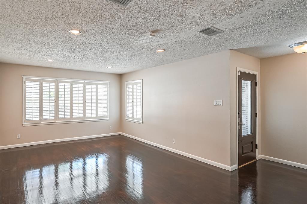 11321 Surrey Oaks Lane