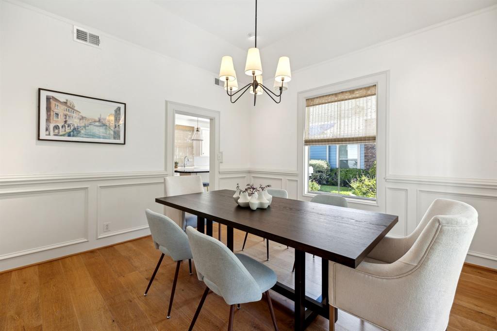 123 E 13th Street