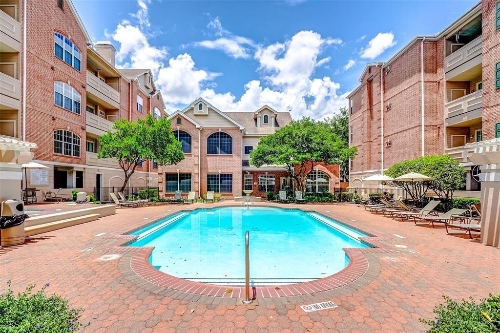 2111 Welch Street # B208