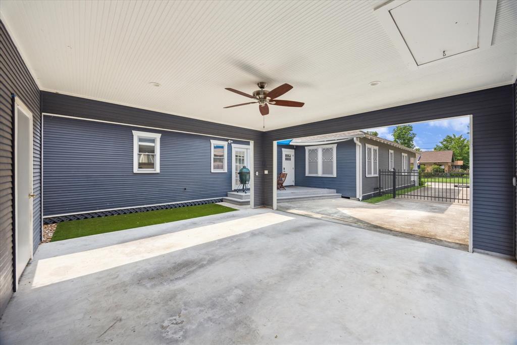 1128 W Temple Street