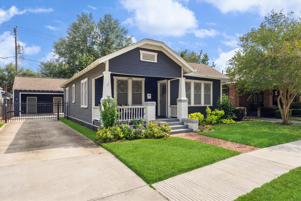 1128 W Temple Street