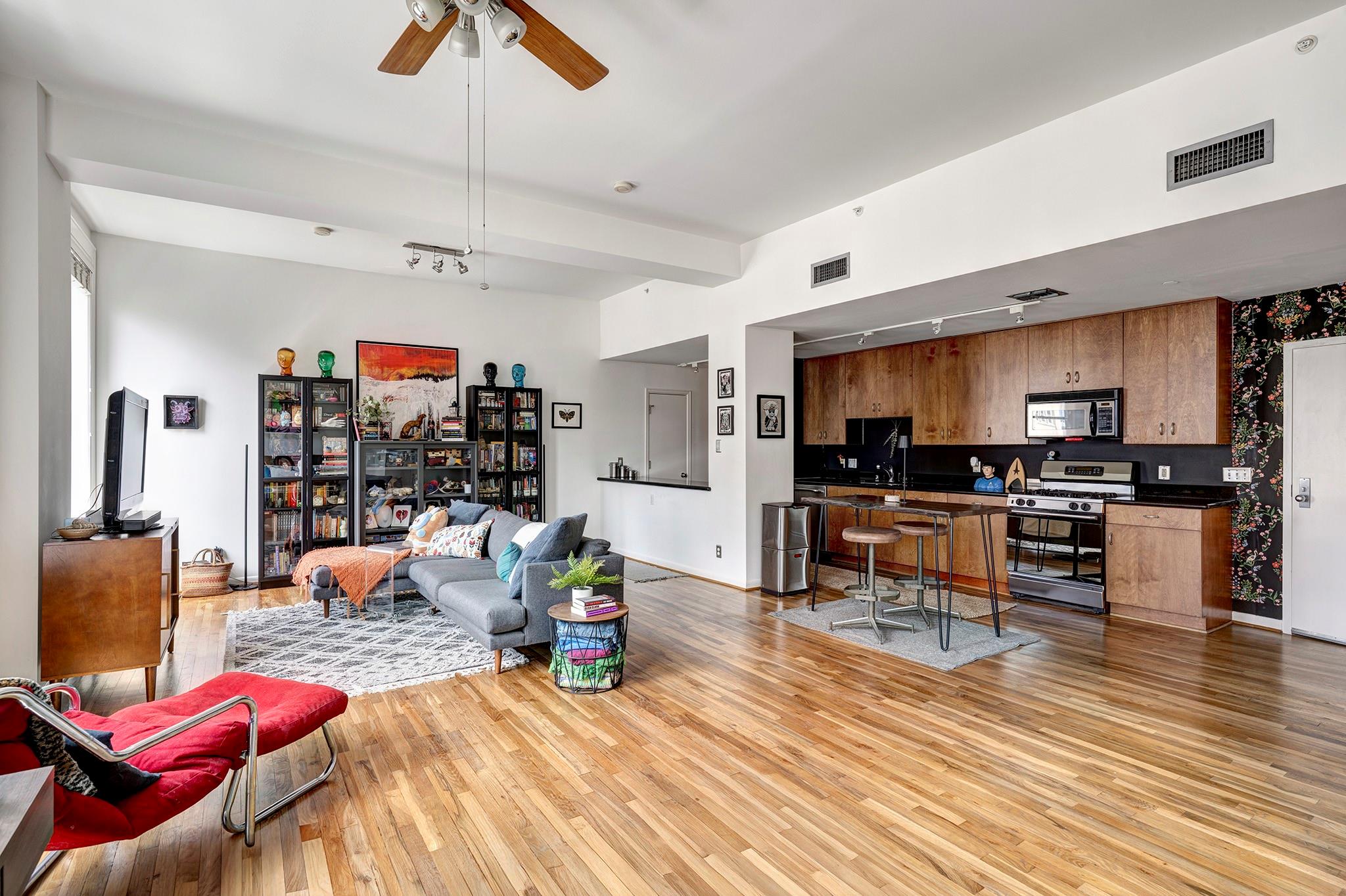 915 Franklin Street # 7C