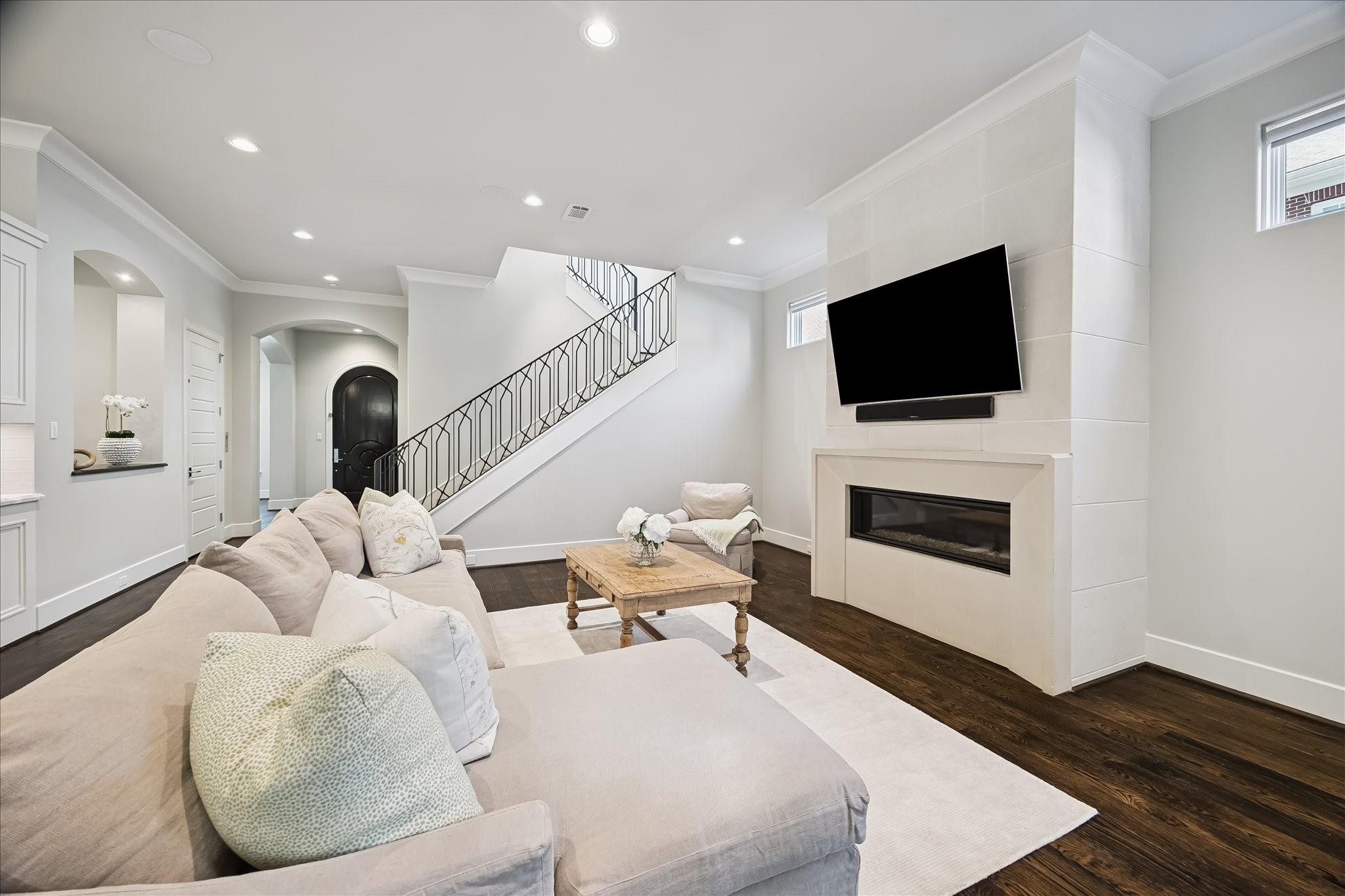2117 Dickey Place