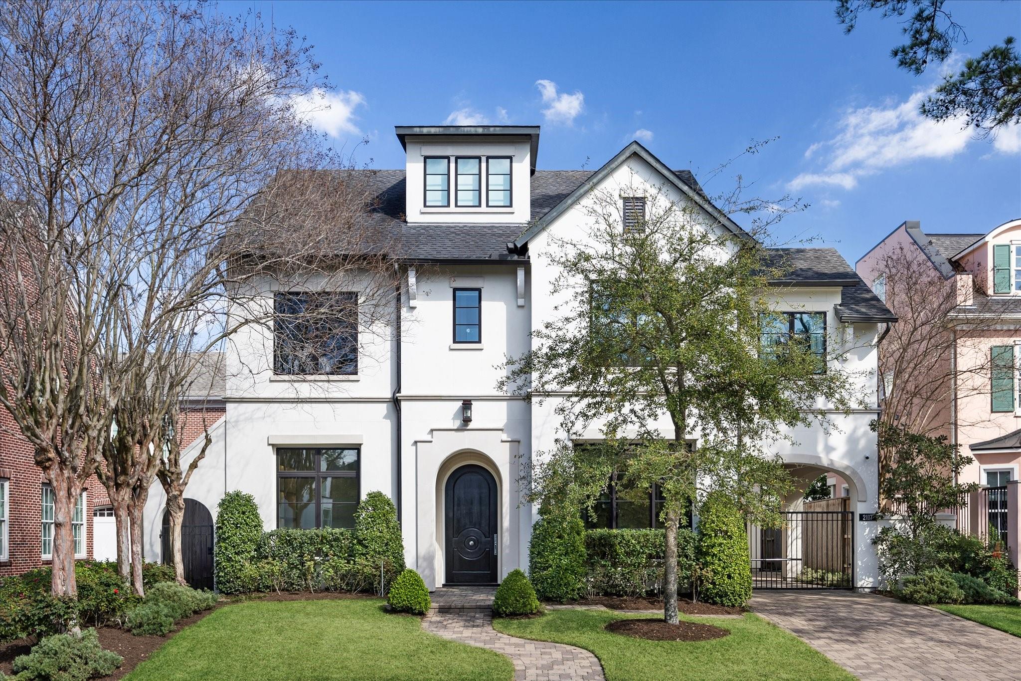 2117 Dickey Place