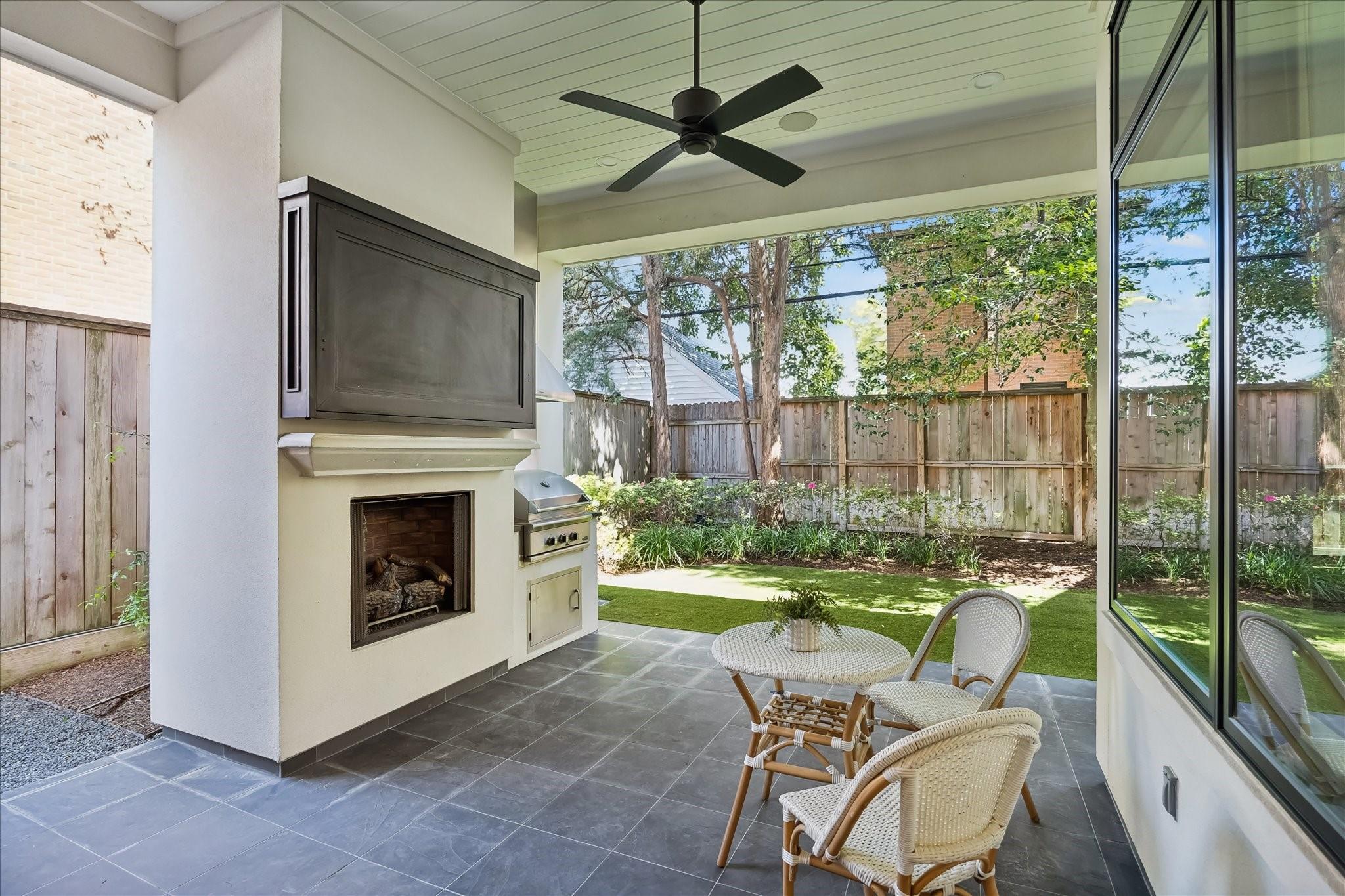 2117 Dickey Place