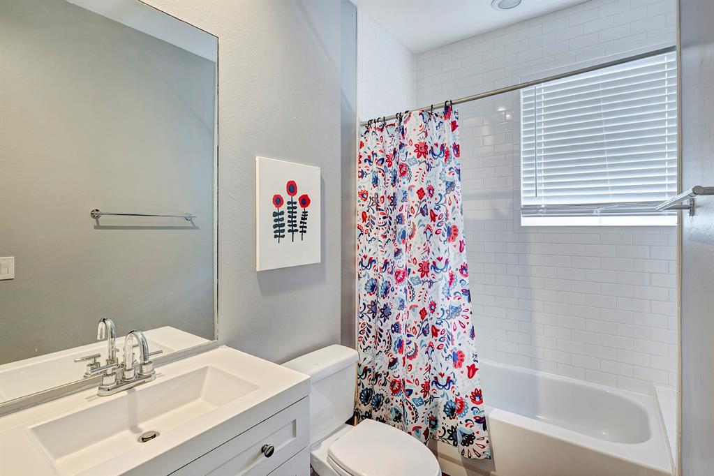 1014 Montrose Boulevard # B