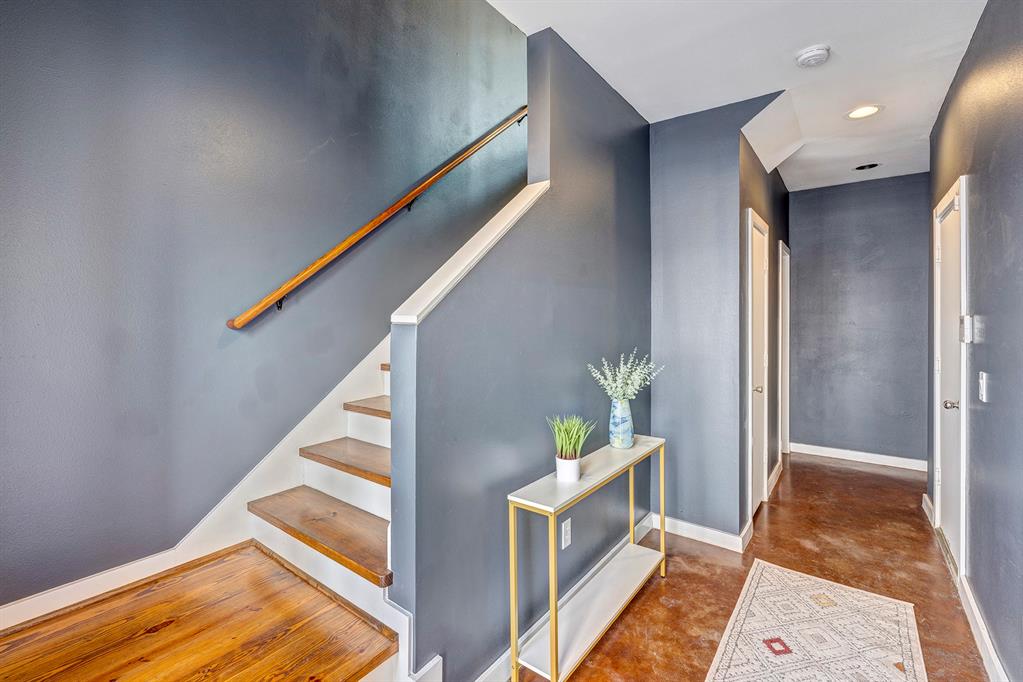 1014 Montrose Boulevard # B