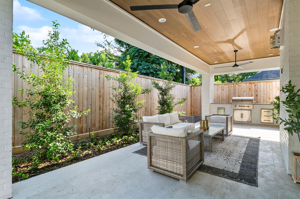 4023 W Main Street