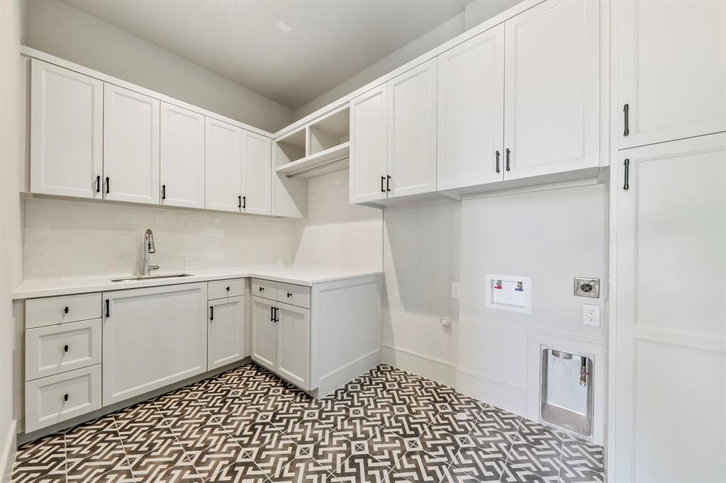 4023 W Main Street