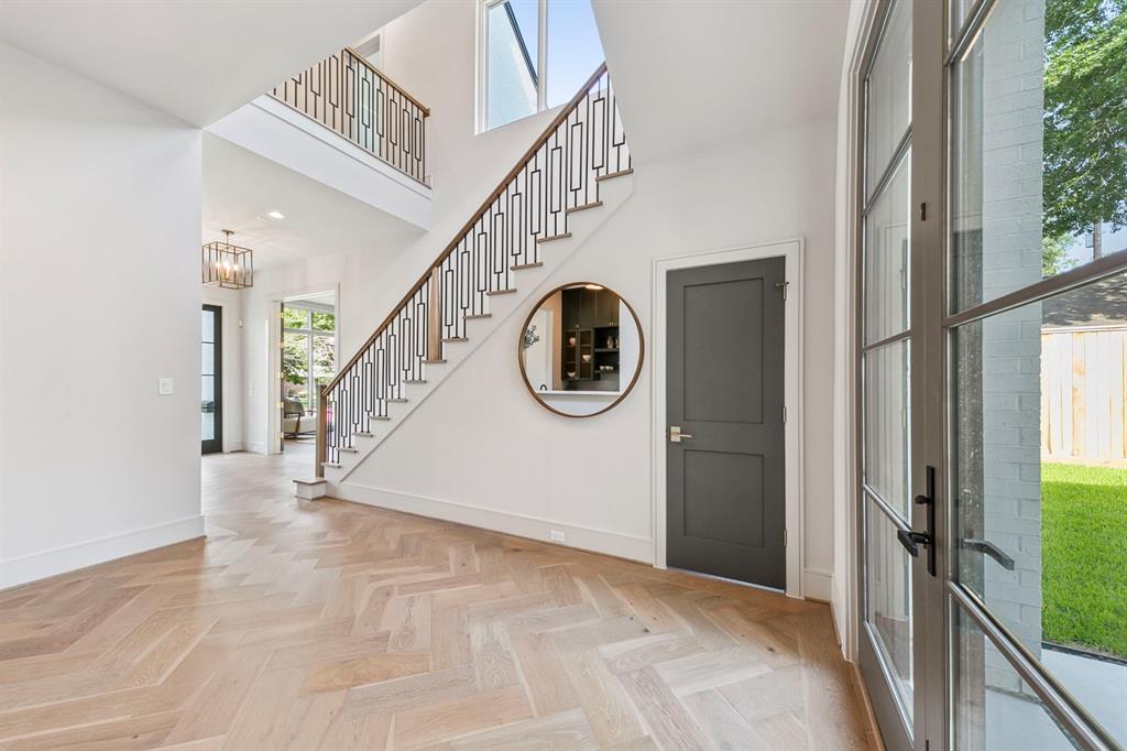 4023 W Main Street