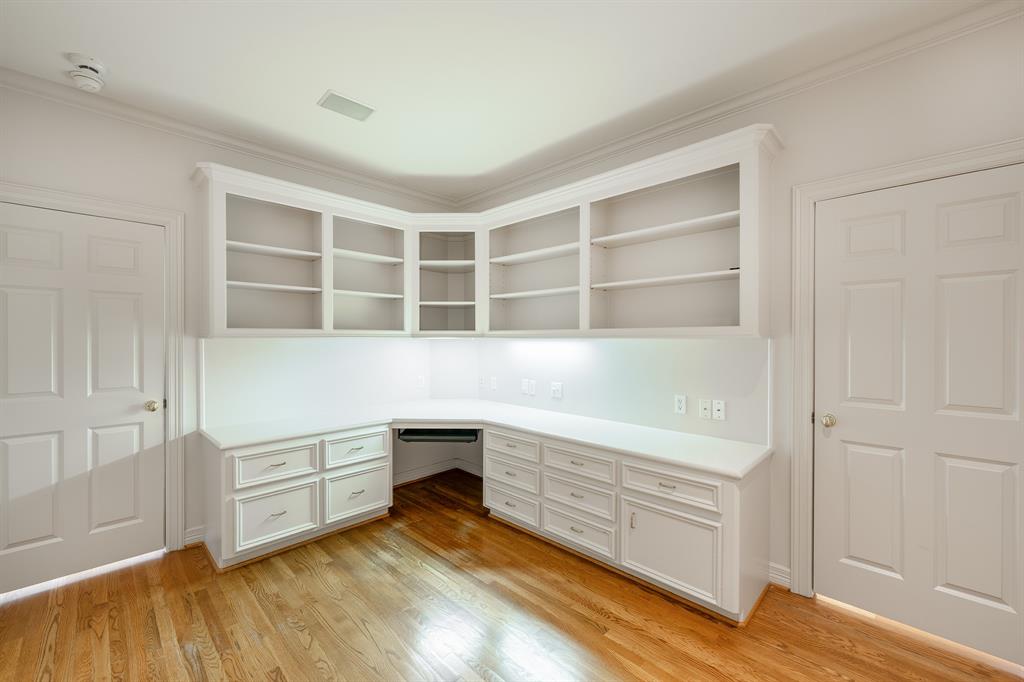 115 Park Laureate Drive
