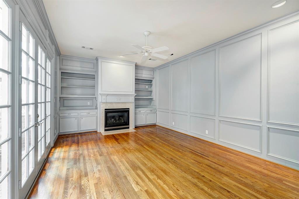 115 Park Laureate Drive