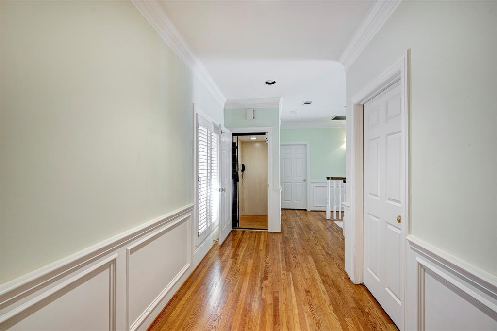 115 Park Laureate Drive