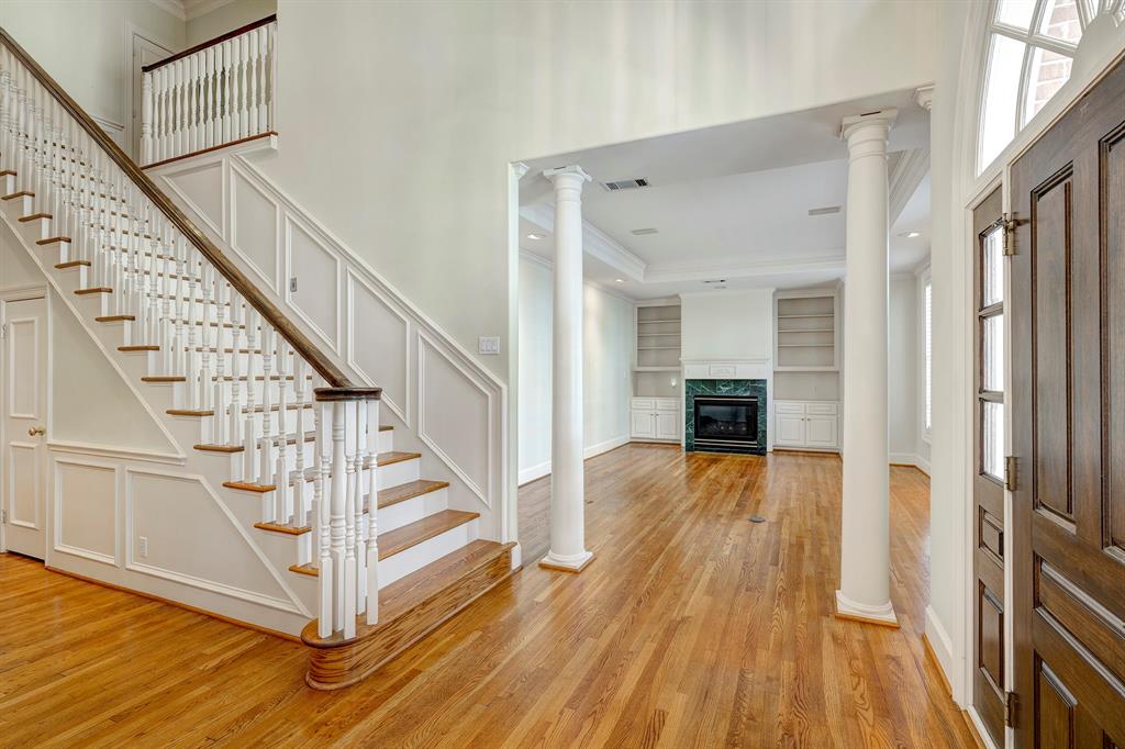 115 Park Laureate Drive