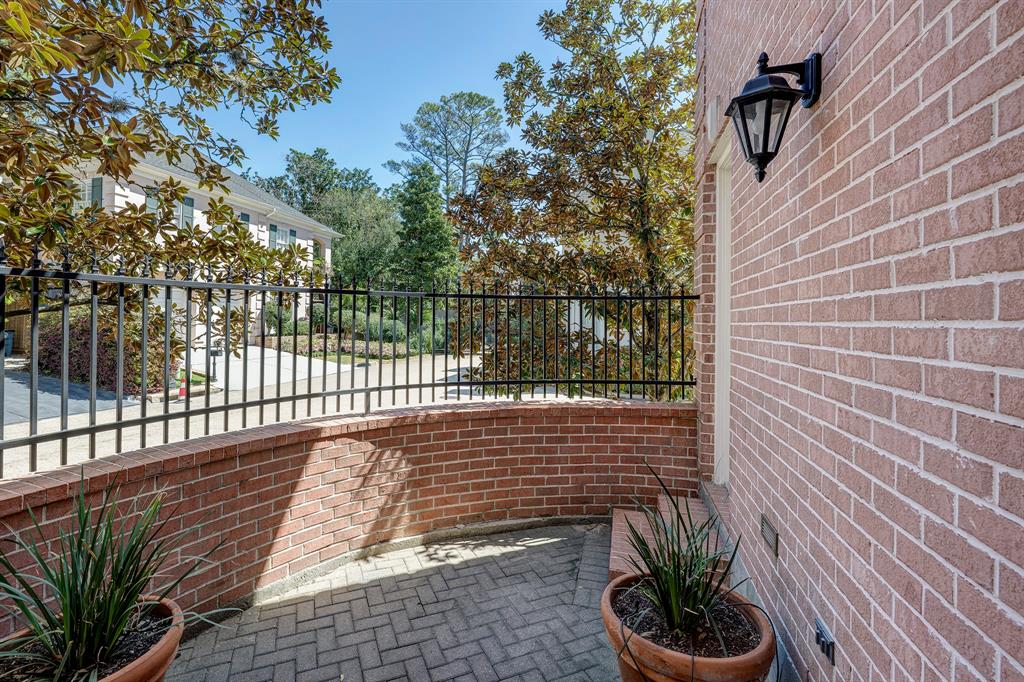 115 Park Laureate Drive