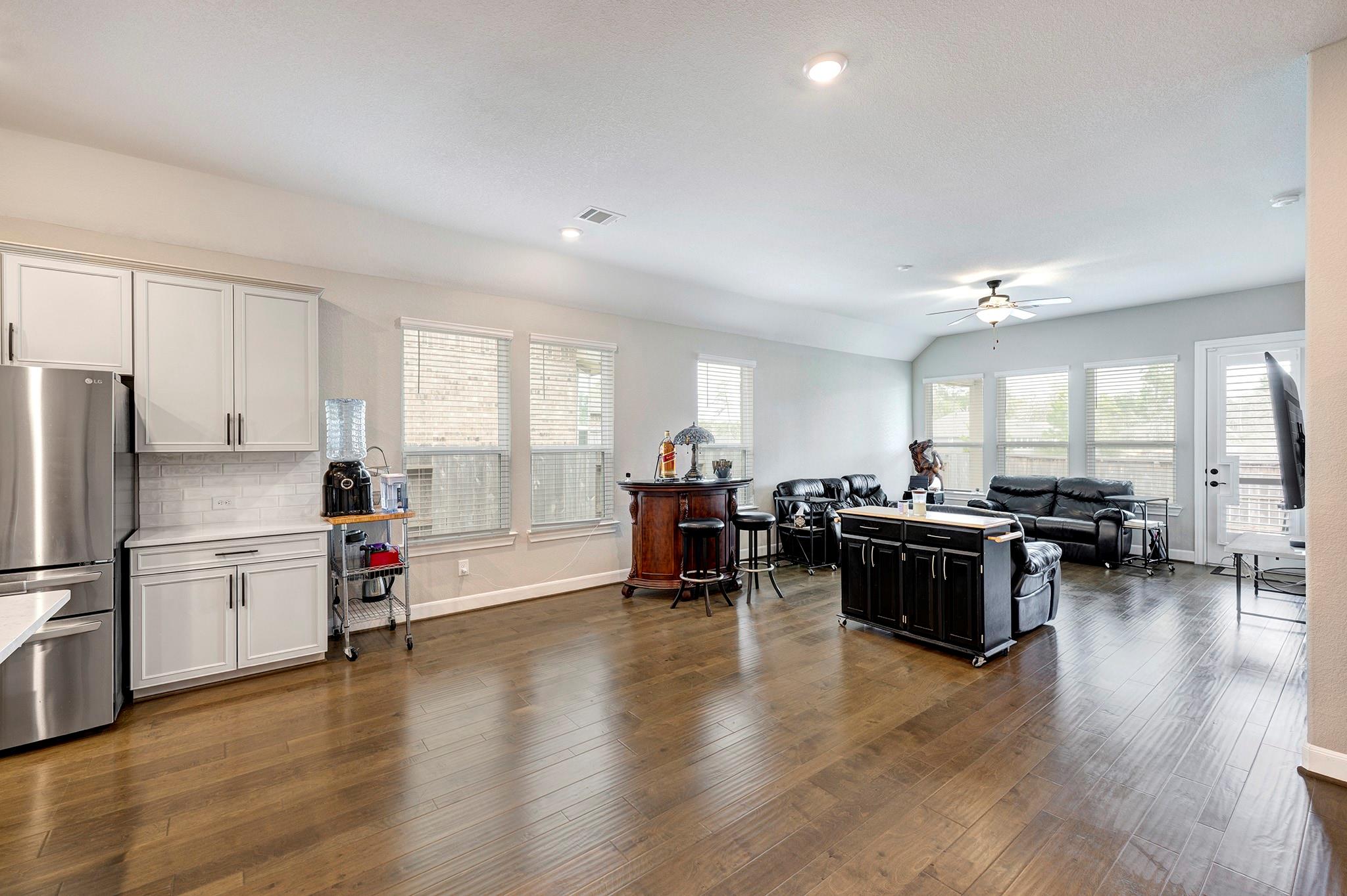 1984 Canyon Live Oak Street