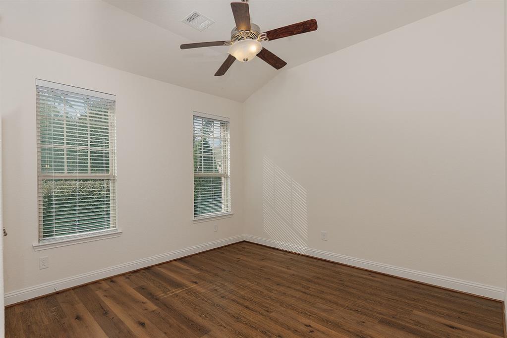 46 Caprice Bend Place