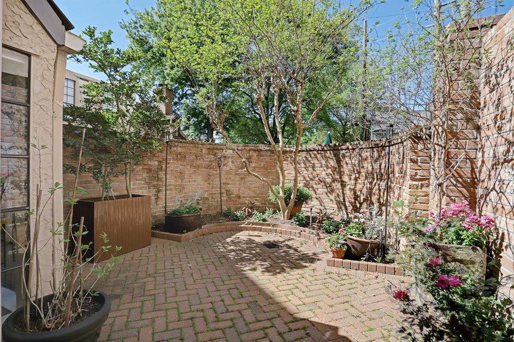 5340 Brownway Street # B18