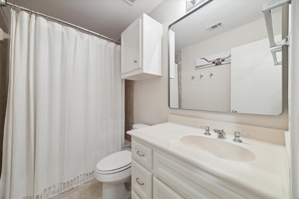 646 Westcross Street # 5