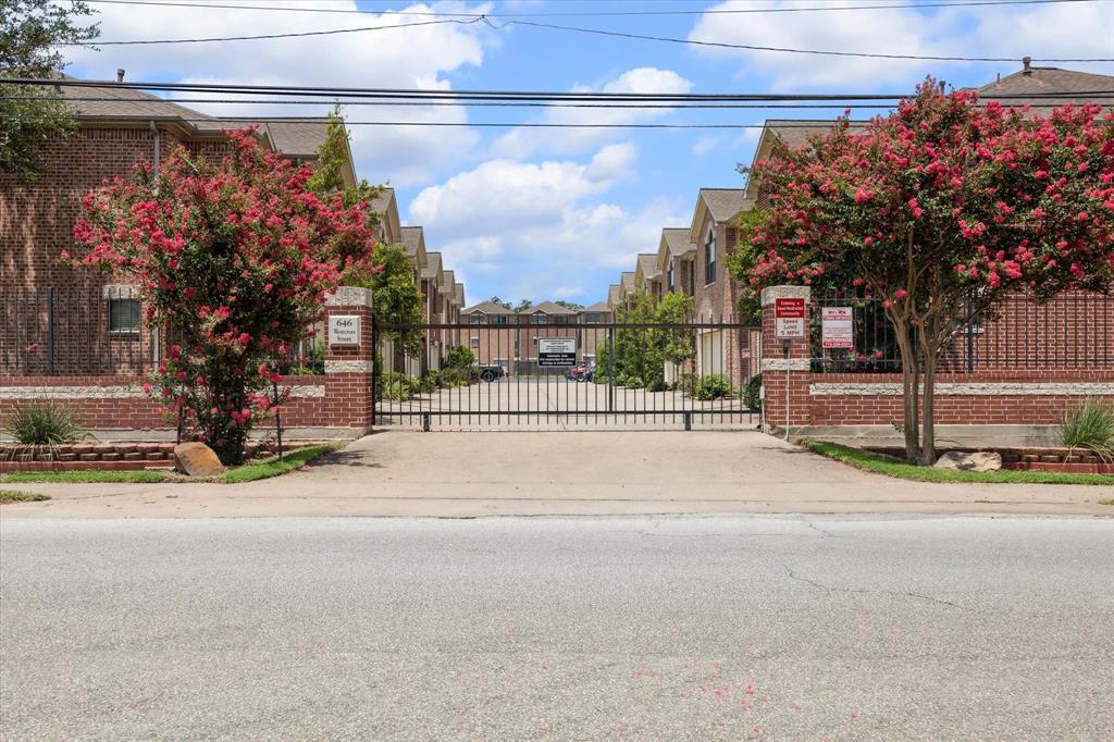 646 Westcross Street # 5