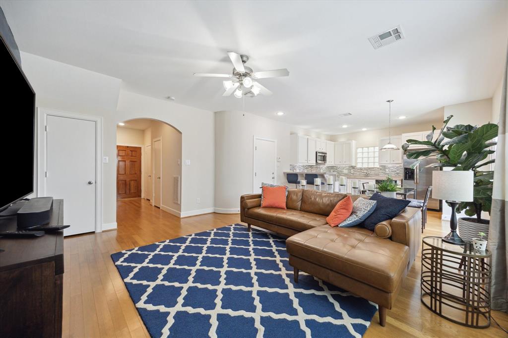 646 Westcross Street # 5