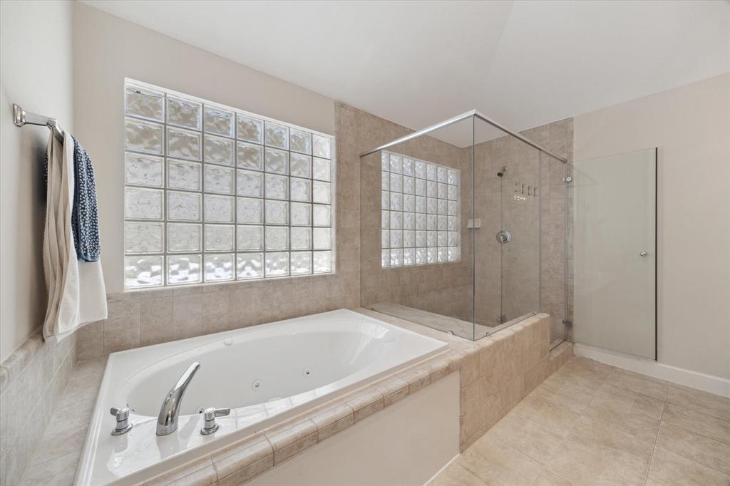 646 Westcross Street # 5