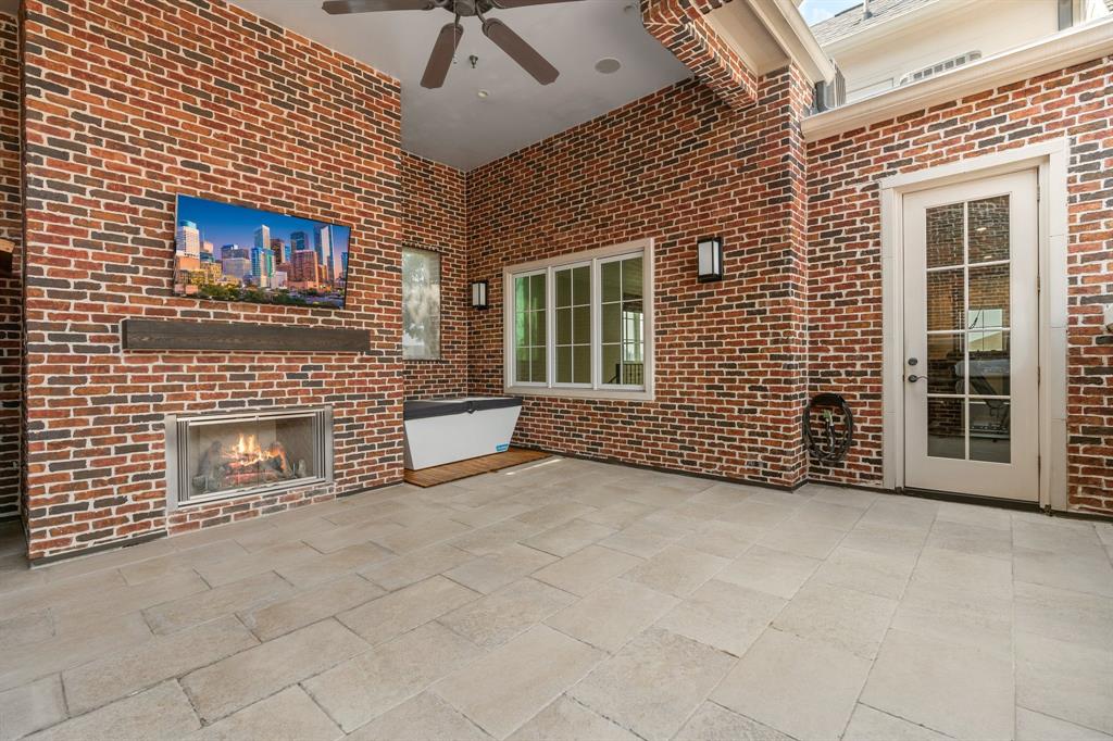 415 Lovett Boulevard Unit: E