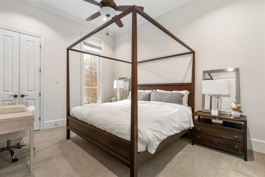 415 Lovett Boulevard Unit: E