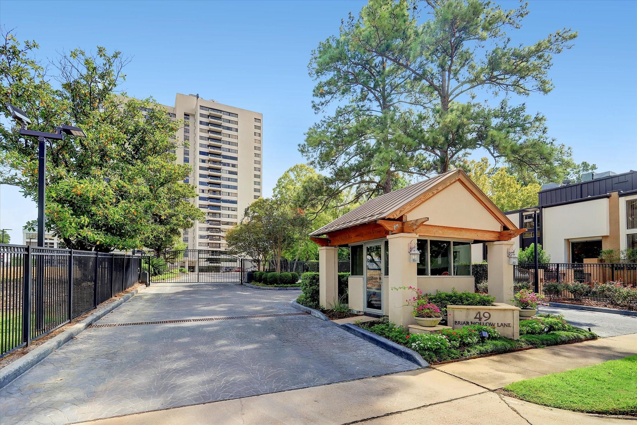 49 Briar Hollow Lane # 1503