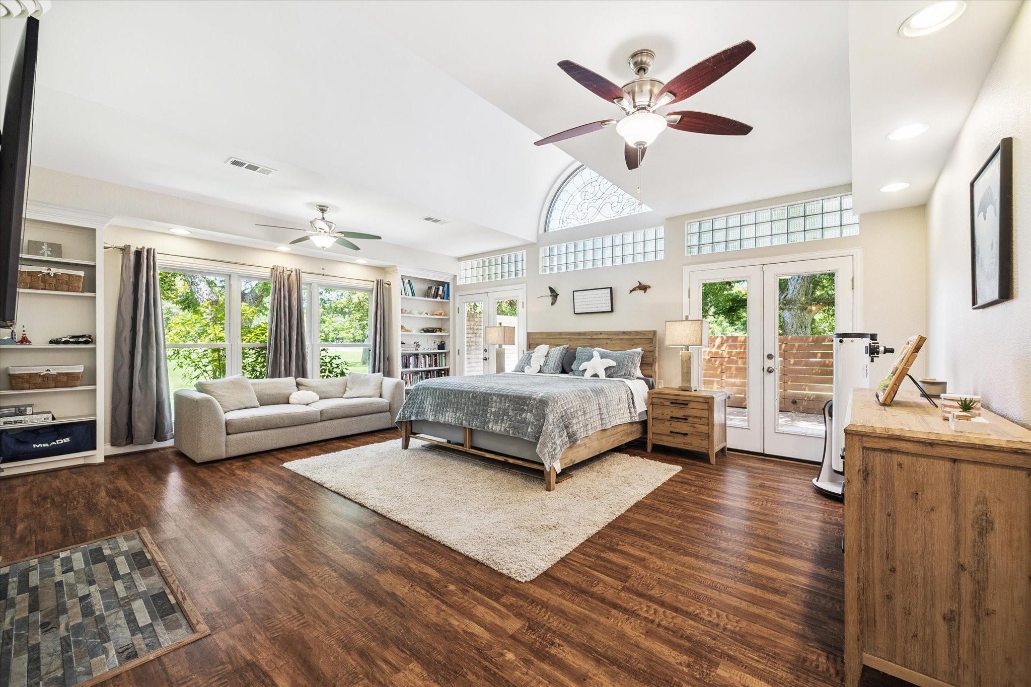 5202 Cypress Green Lane