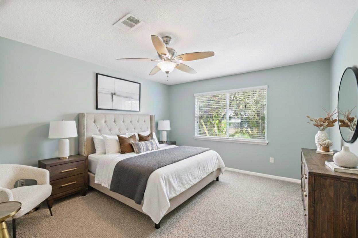 5202 Cypress Green Lane