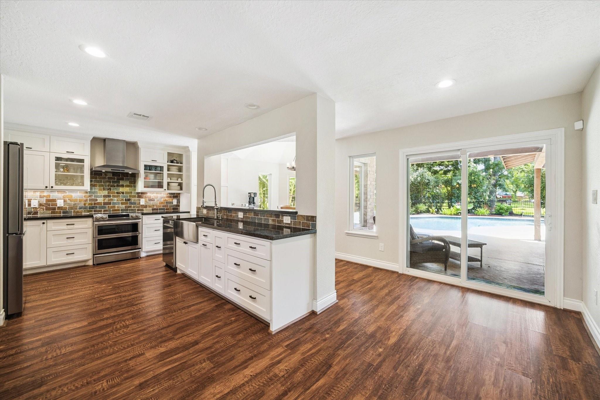 5202 Cypress Green Lane