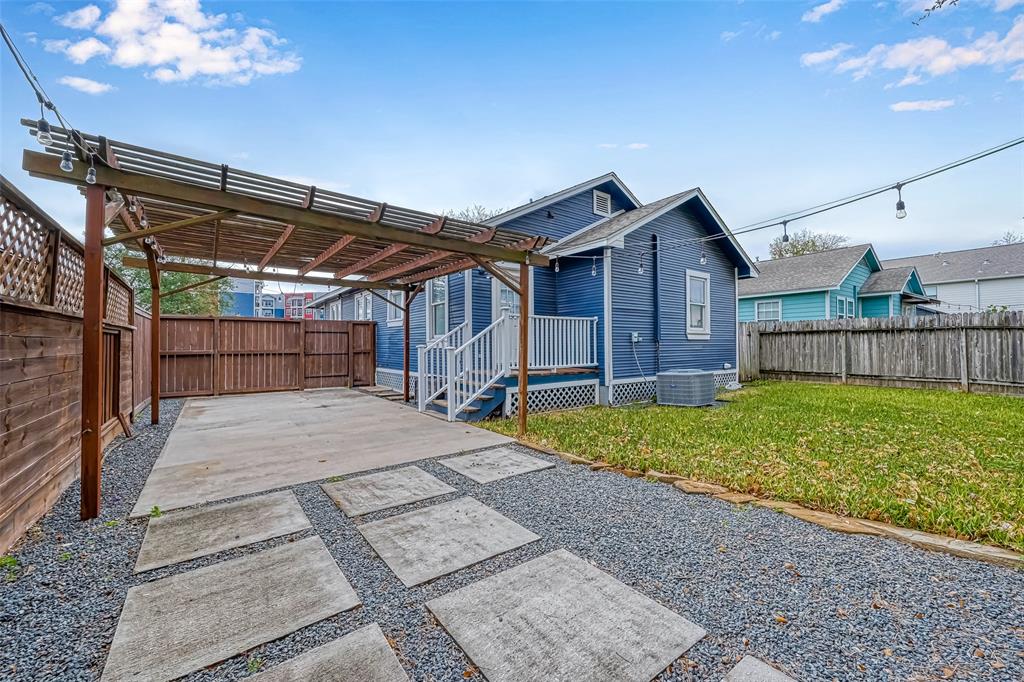 1721 Airline Drive