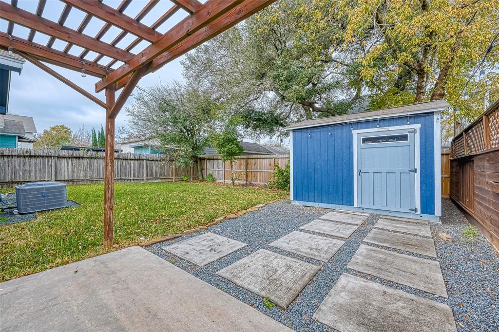1721 Airline Drive
