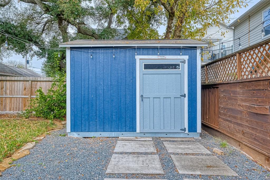 1721 Airline Drive