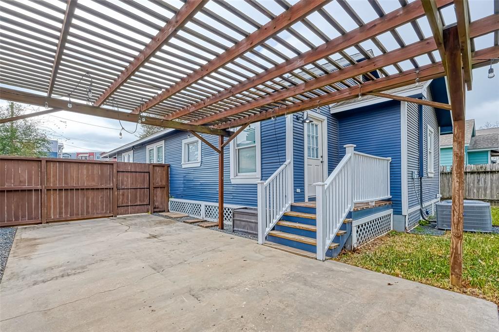 1721 Airline Drive
