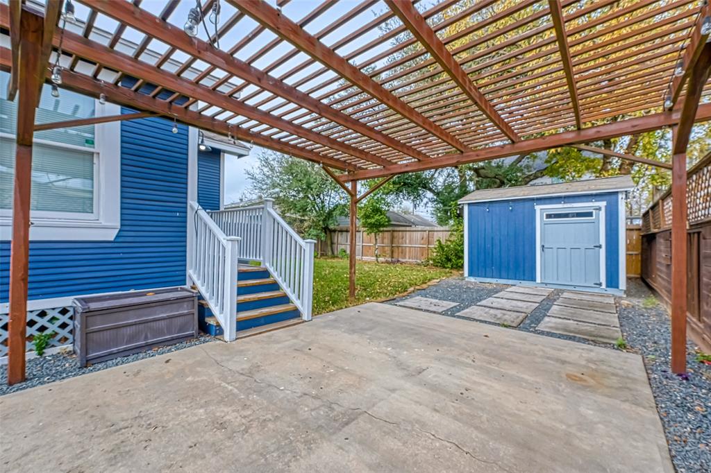 1721 Airline Drive