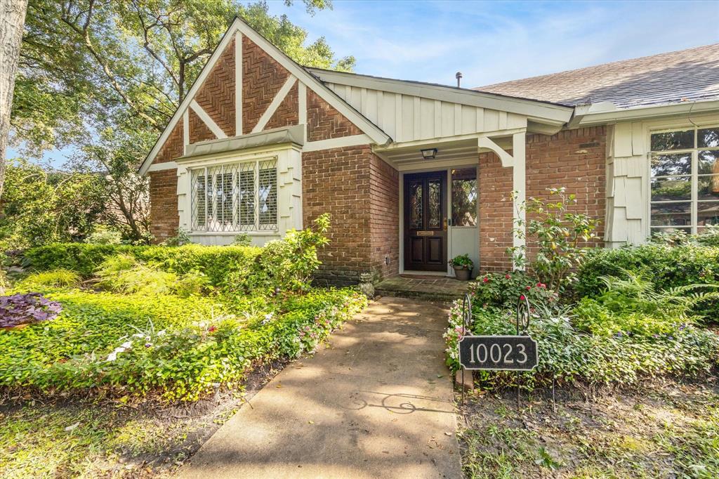 10023 Briar Rose Drive