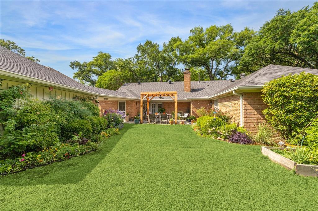 10023 Briar Rose Drive