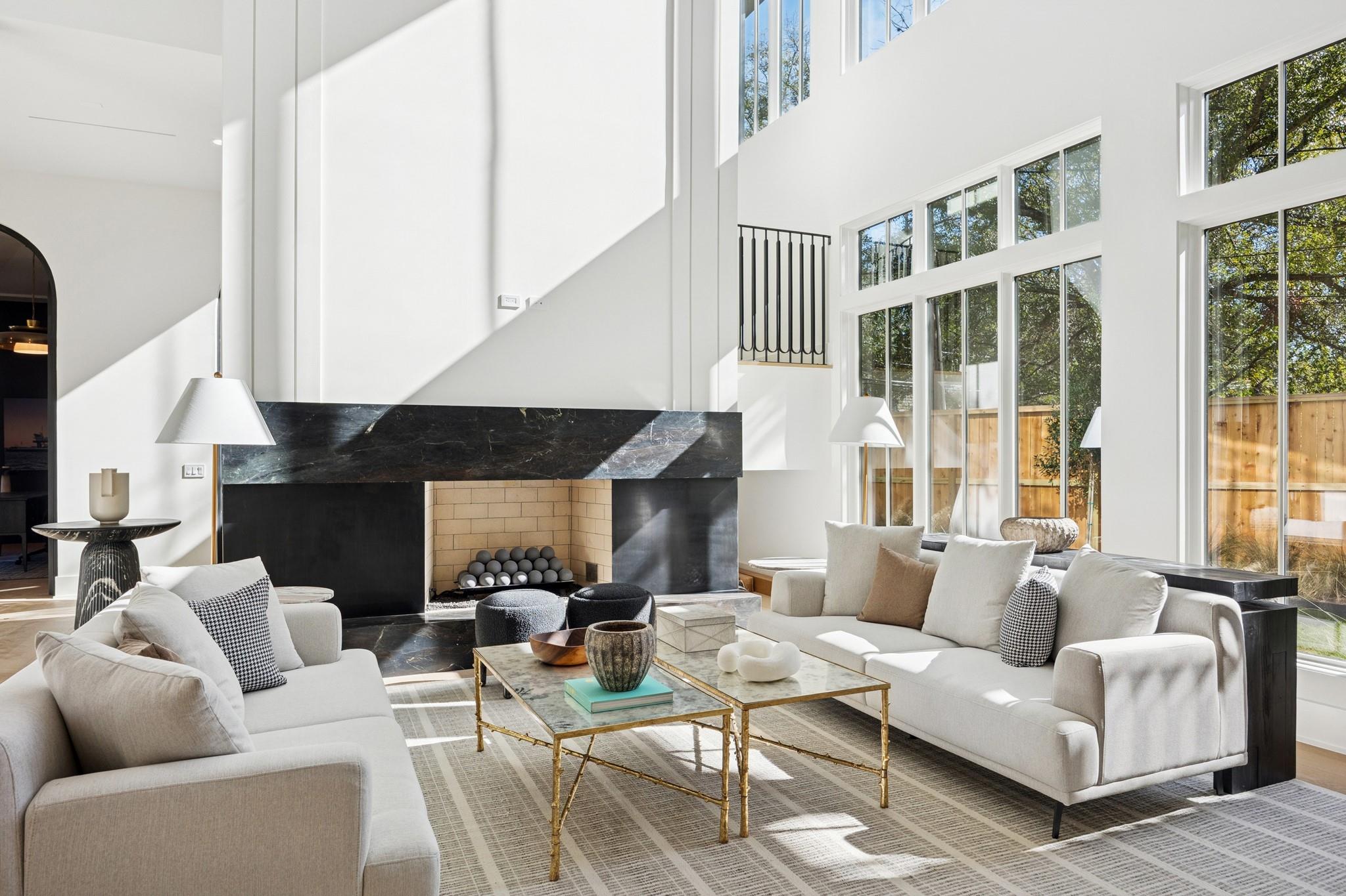 1801 Sunset Boulevard