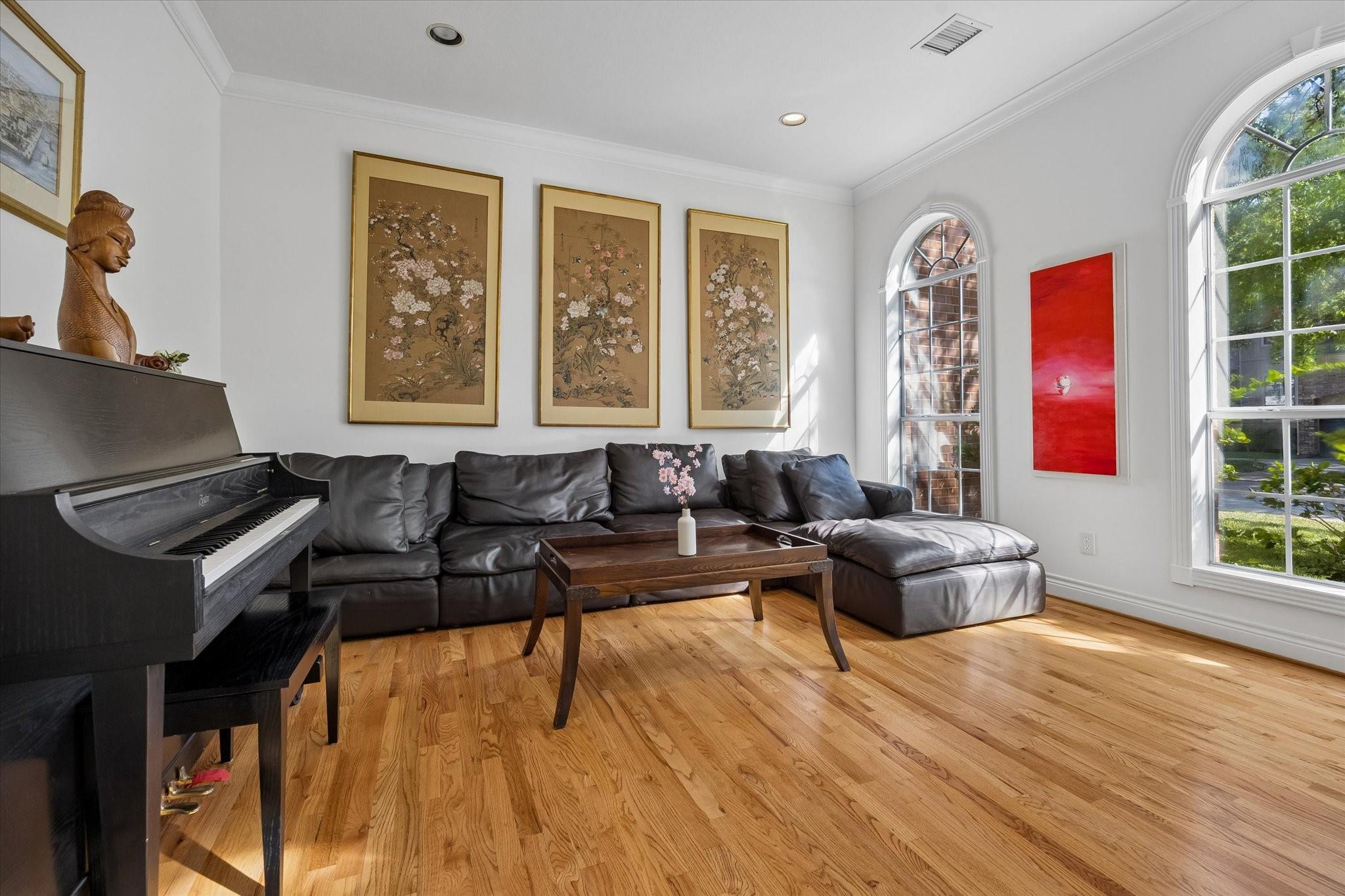551 S 2nd Street