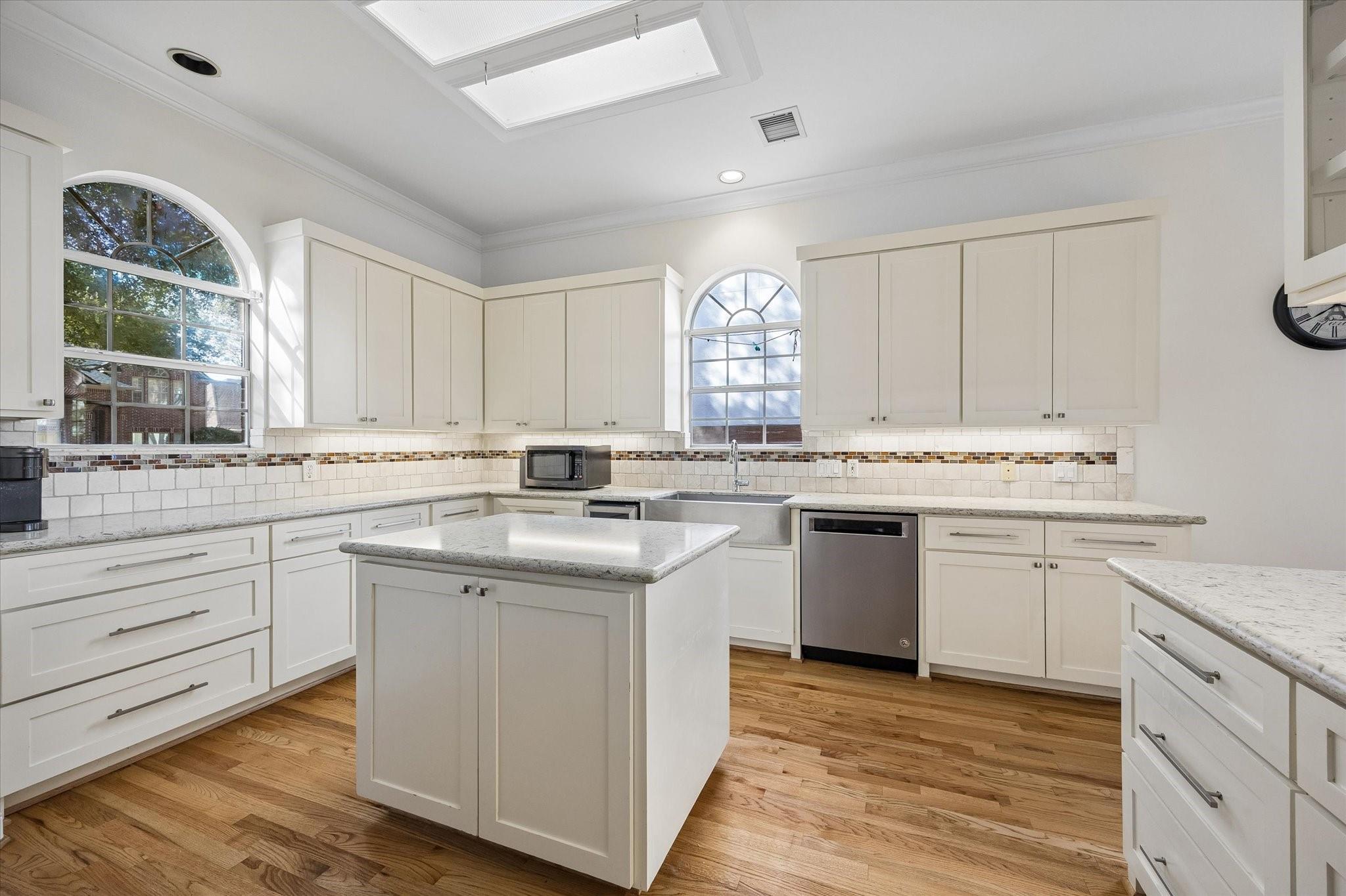 551 S 2nd Street
